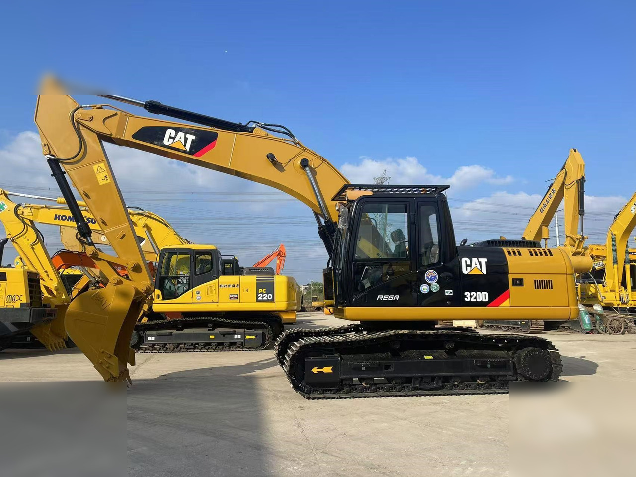 CATERPILLAR 320D - Crawler excavator: picture 1 CATERPILLAR 320D - Crawler excavator: picture 1