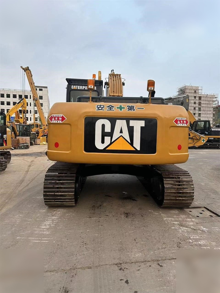 CATERPILLAR 323DL - Crawler excavator: picture 4 CATERPILLAR 323DL - Crawler excavator: picture 4