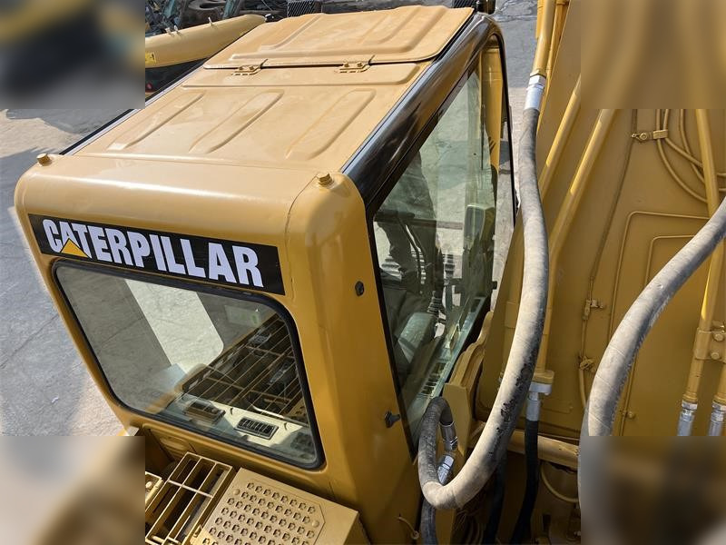 CATERPILLAR 325CL - Crawler excavator: picture 5 CATERPILLAR 325CL - Crawler excavator: picture 5