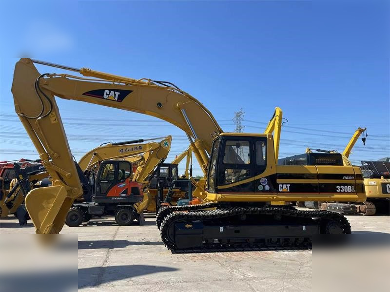 CATERPILLAR 330BL - Crawler excavator: picture 1 CATERPILLAR 330BL - Crawler excavator: picture 1