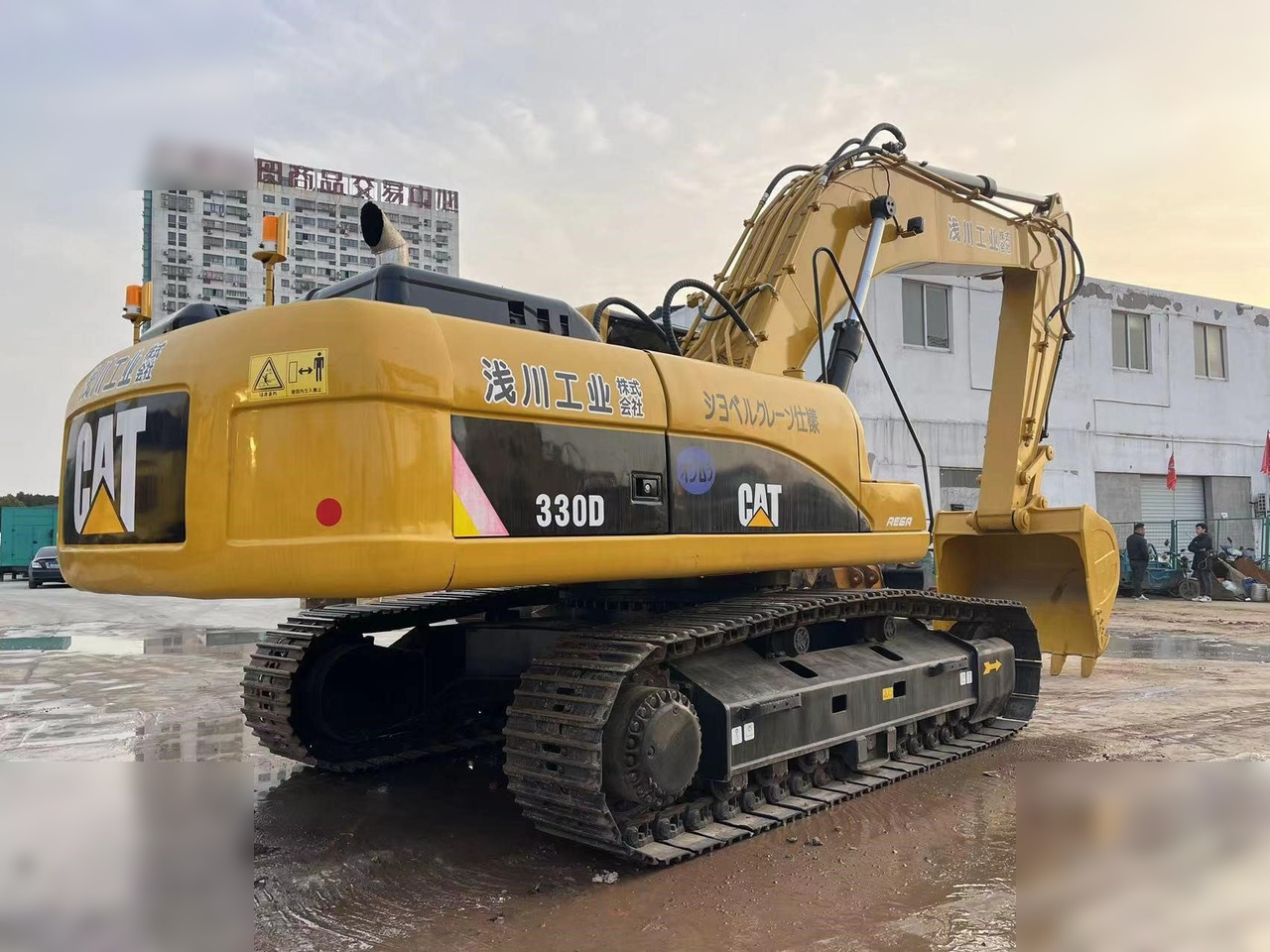 CATERPILLAR 330D - Crawler excavator: picture 4 CATERPILLAR 330D - Crawler excavator: picture 4