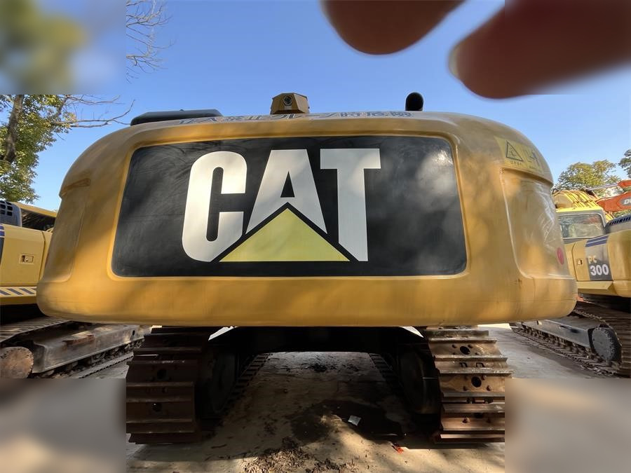 CATERPILLAR 336D2 - Crawler excavator: picture 2 CATERPILLAR 336D2 - Crawler excavator: picture 2