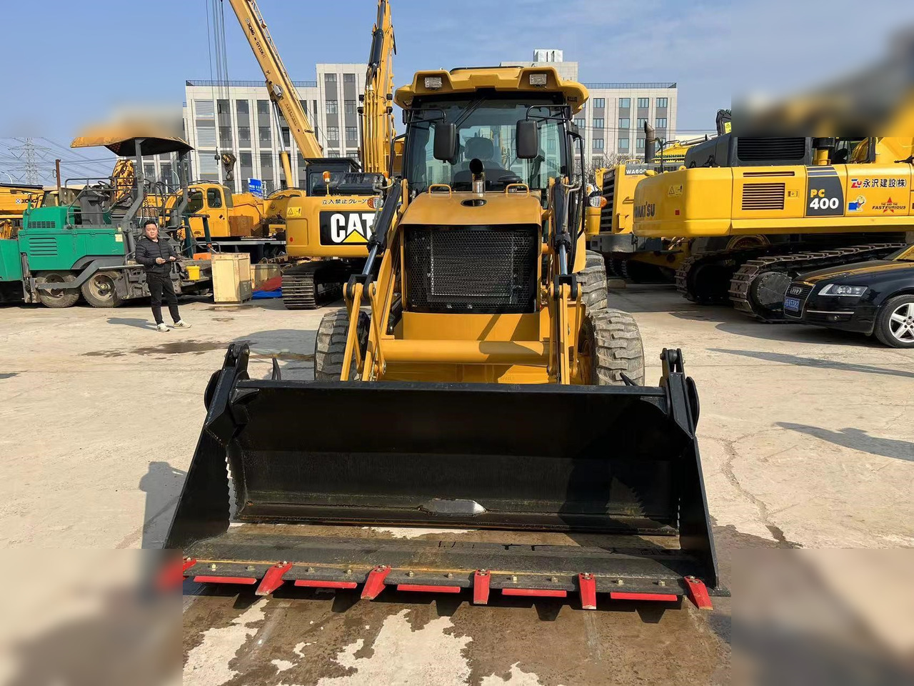 CATERPILLAR 420F - Backhoe loader: picture 3 CATERPILLAR 420F - Backhoe loader: picture 3