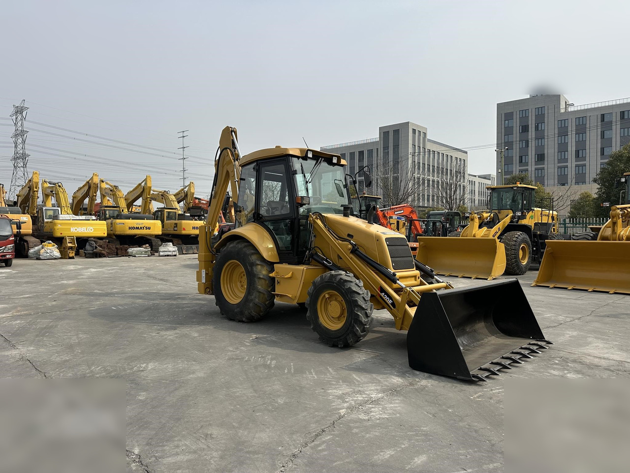 CATERPILLAR 420F - Backhoe loader: picture 3 CATERPILLAR 420F - Backhoe loader: picture 3