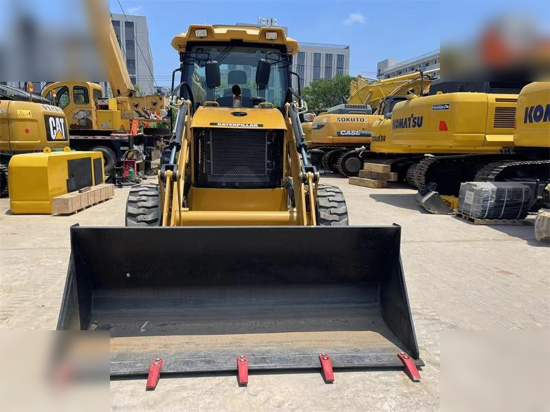 CATERPILLAR 420F - Backhoe loader: picture 5 CATERPILLAR 420F - Backhoe loader: picture 5