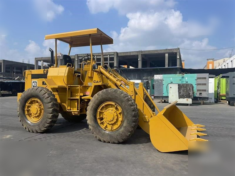 CATERPILLAR 910 - Wheel loader: picture 1 CATERPILLAR 910 - Wheel loader: picture 1