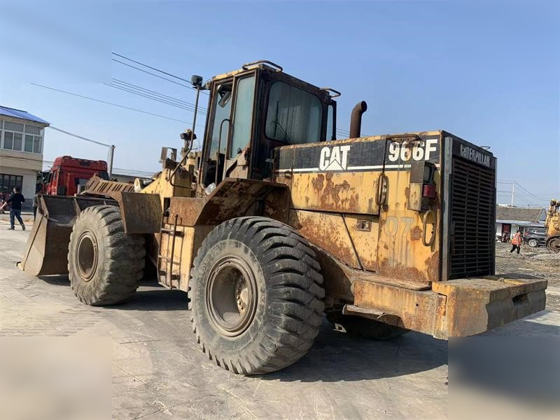 CATERPILLAR 966F - Wheel loader: picture 2 CATERPILLAR 966F - Wheel loader: picture 2