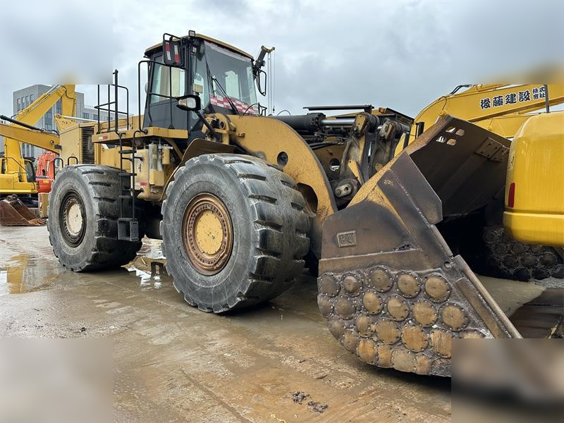 CATERPILLAR 986H - Wheel loader: picture 3 CATERPILLAR 986H - Wheel loader: picture 3