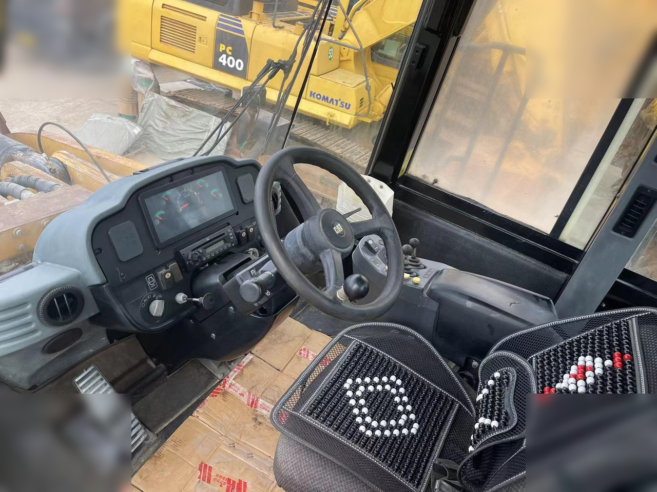 CATERPILLAR 986H - Wheel loader: picture 5 CATERPILLAR 986H - Wheel loader: picture 5