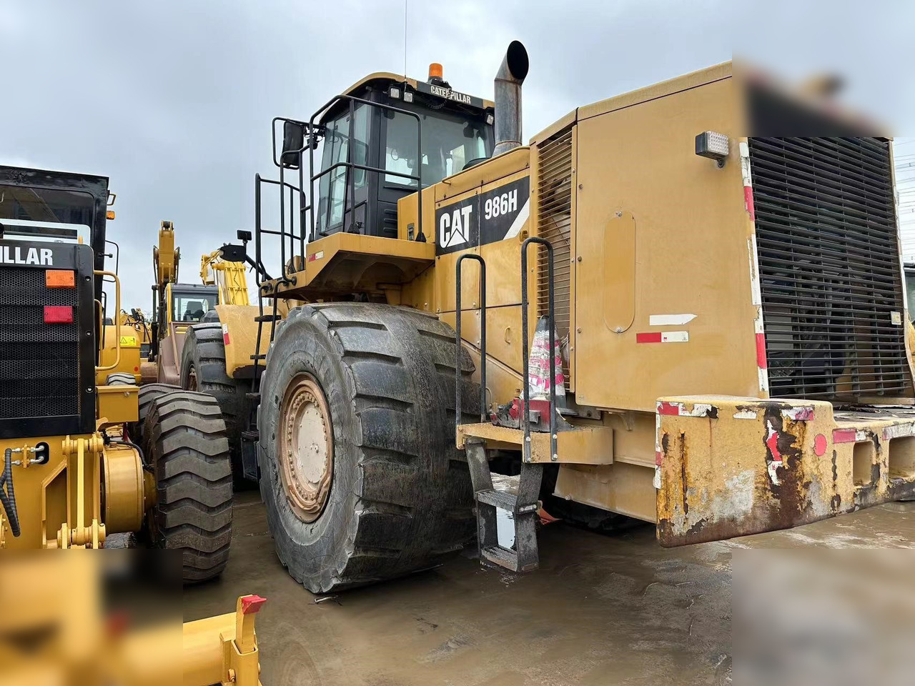 CATERPILLAR 986H - Wheel loader: picture 5 CATERPILLAR 986H - Wheel loader: picture 5