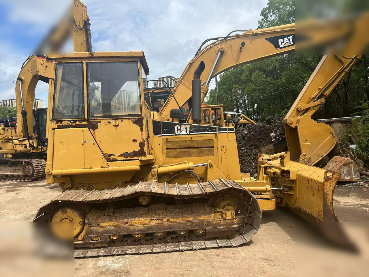 CATERPILLAR D5C - Bulldozer: picture 1 CATERPILLAR D5C - Bulldozer: picture 1