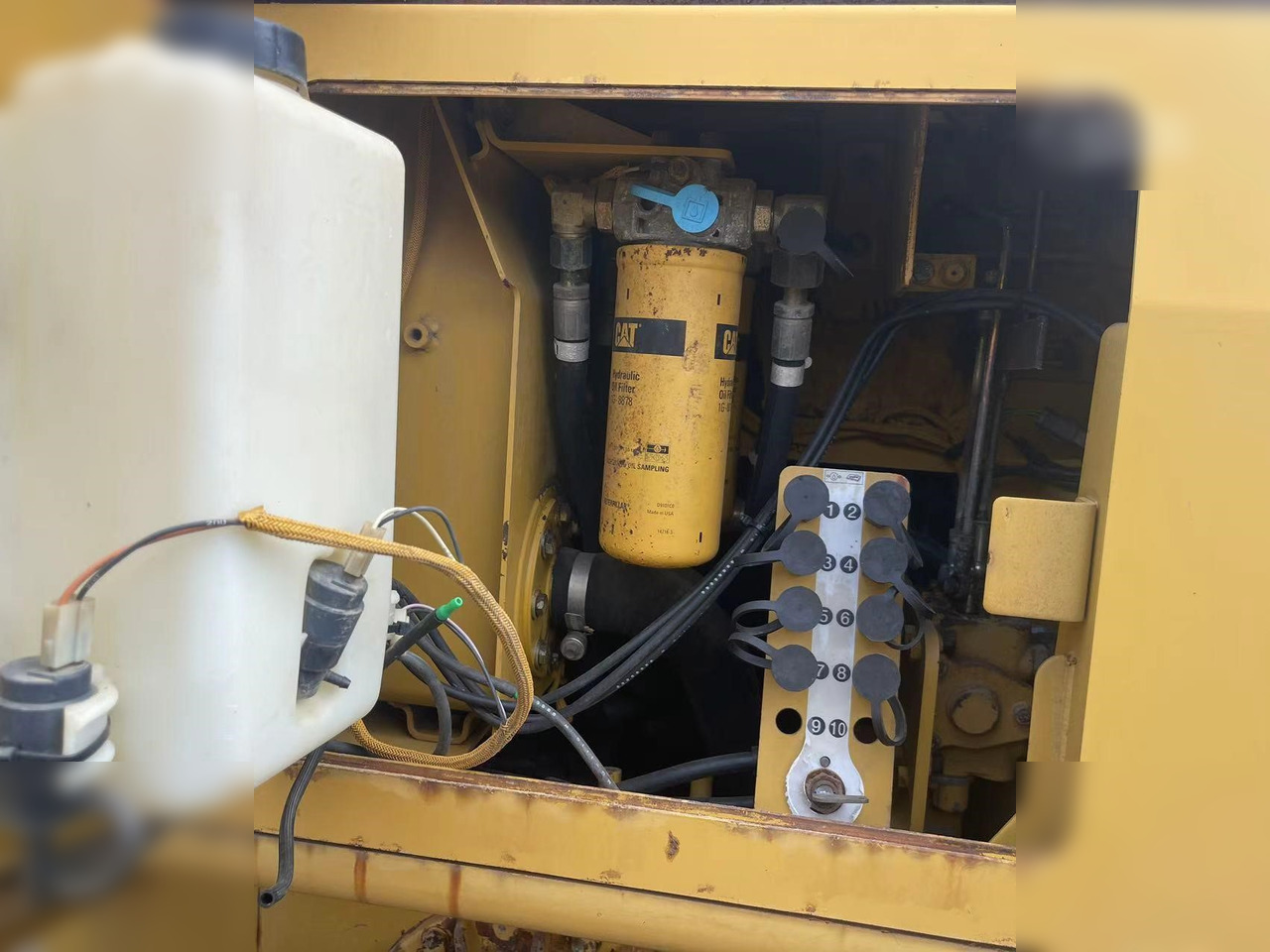 Bulldozer CATERPILLAR D5G XL: picture 7