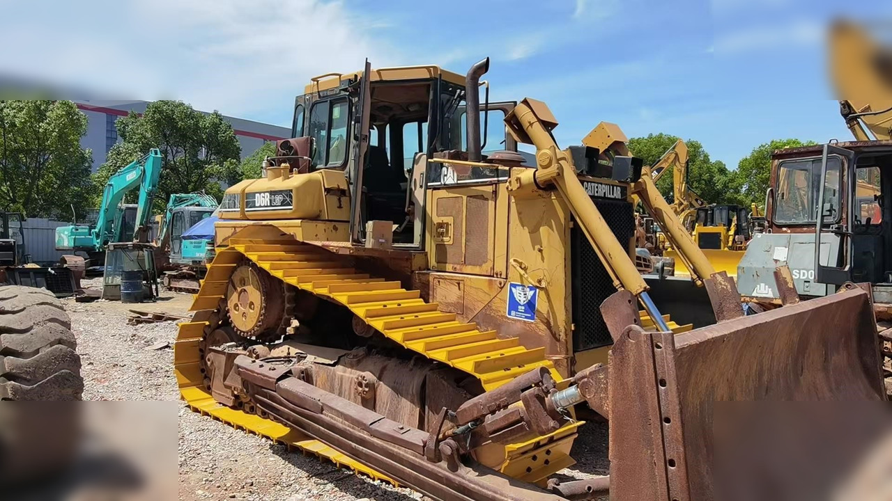 CATERPILLAR D6R LGP - Bulldozer: picture 3 CATERPILLAR D6R LGP - Bulldozer: picture 3