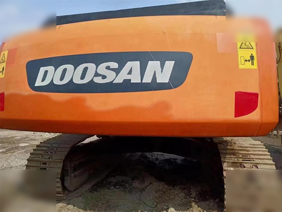 DOOSAN DX420 LC-9C - Crawler excavator: picture 3 DOOSAN DX420 LC-9C - Crawler excavator: picture 3