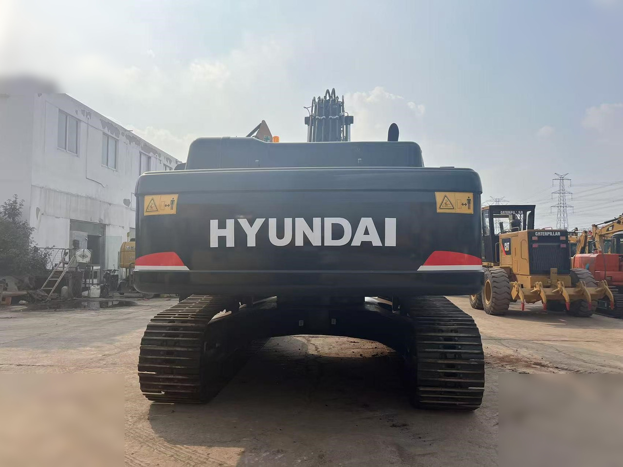 HYUNDAI HX300 LR - Crawler excavator: picture 5 HYUNDAI HX300 LR - Crawler excavator: picture 5