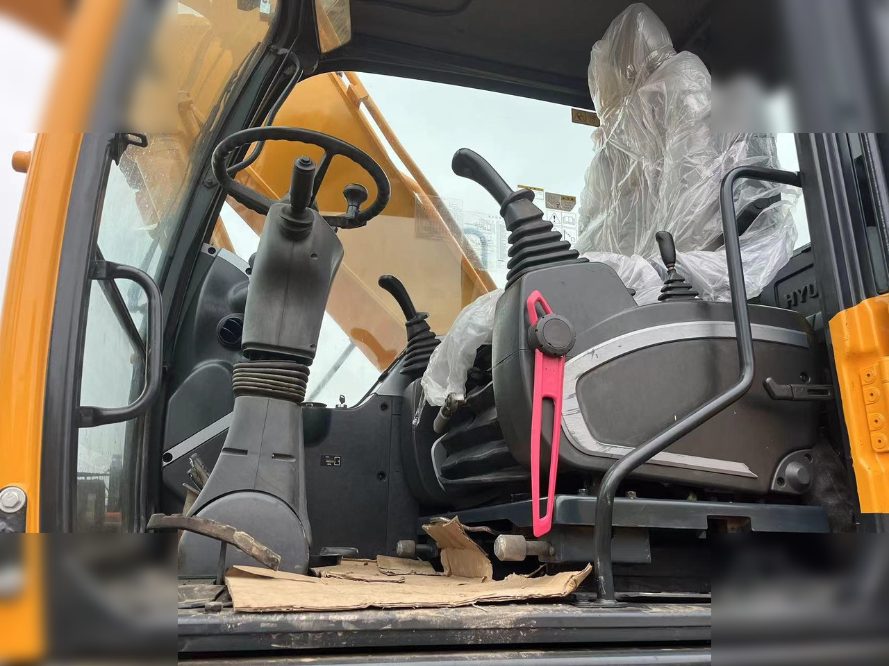 Wheel excavator HYUNDAI ROBEX 210W-9: picture 7