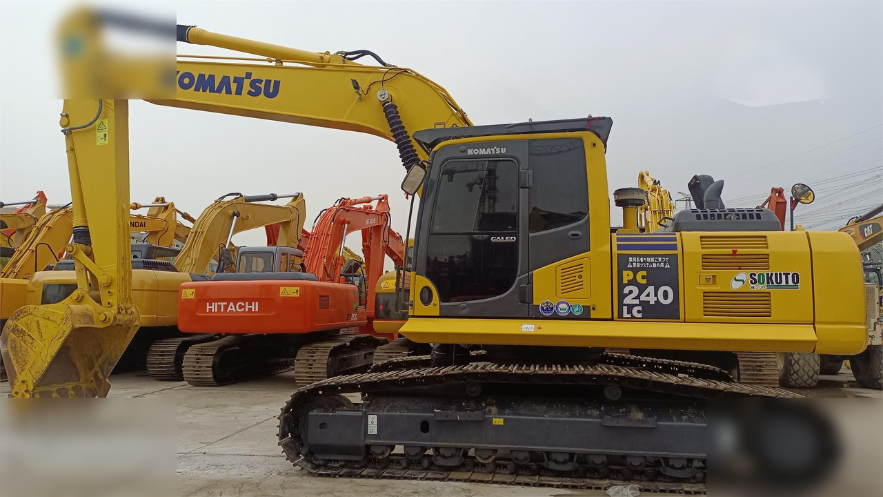 KOMATSU PC240 LC - Crawler excavator: picture 1 KOMATSU PC240 LC - Crawler excavator: picture 1