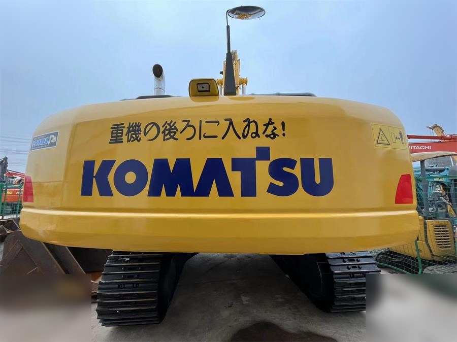 Crawler excavator KOMATSU PC300-8: picture 6