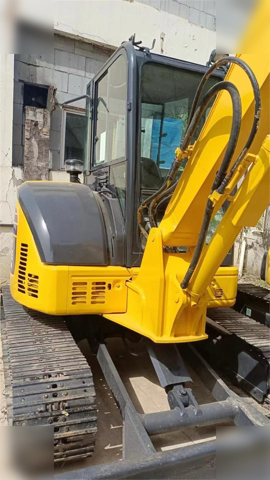 KOMATSU PC55MR-2 - Mini excavator: picture 2 KOMATSU PC55MR-2 - Mini excavator: picture 2