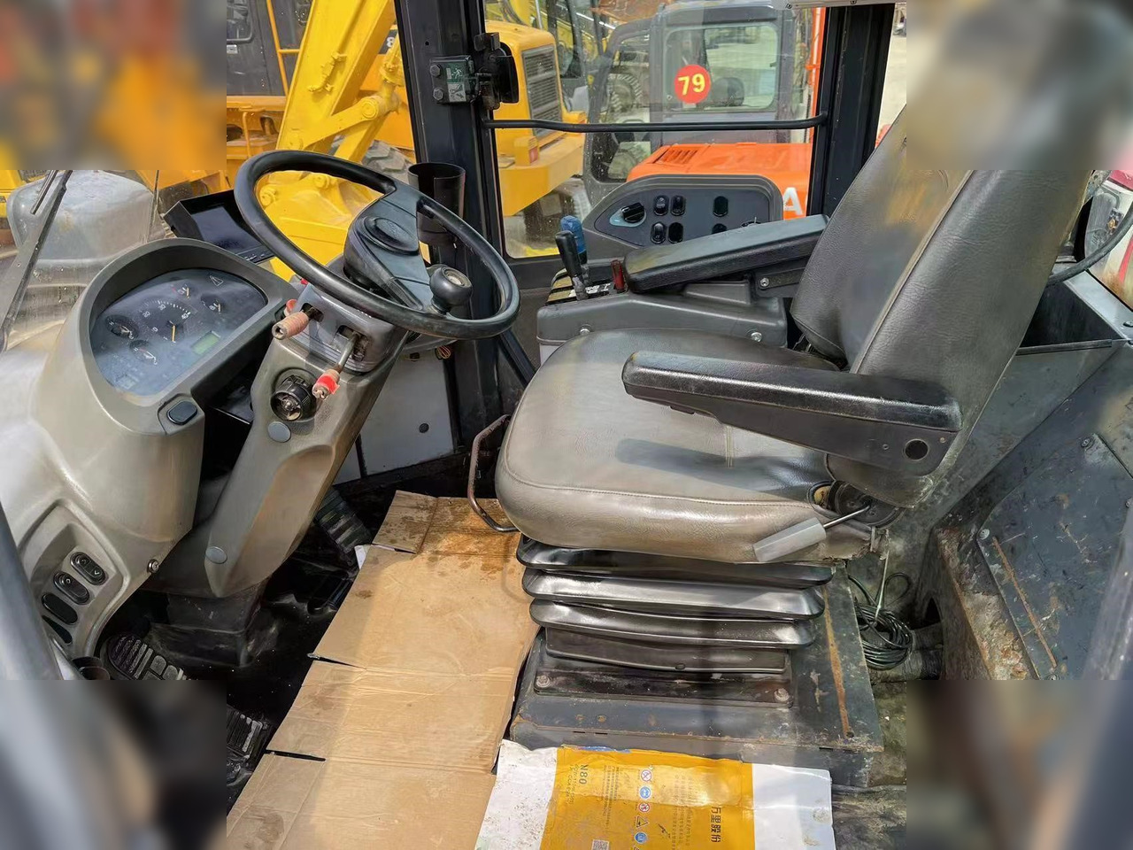 Wheel loader KOMATSU WA380Z-6: picture 7