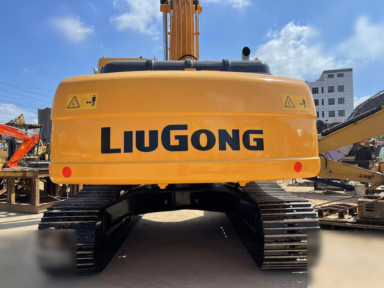 LIUGONG 922D - Crawler excavator: picture 3 LIUGONG 922D - Crawler excavator: picture 3