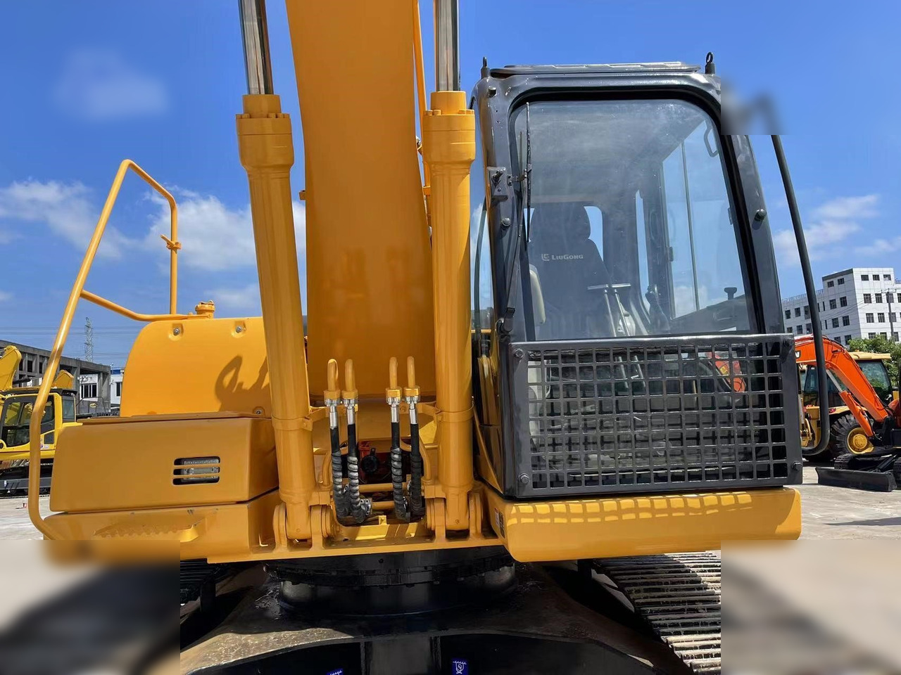 LIUGONG 922D - Crawler excavator: picture 4 LIUGONG 922D - Crawler excavator: picture 4