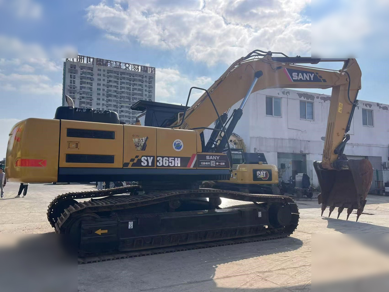 SANY SY365H - Crawler excavator: picture 2 SANY SY365H - Crawler excavator: picture 2