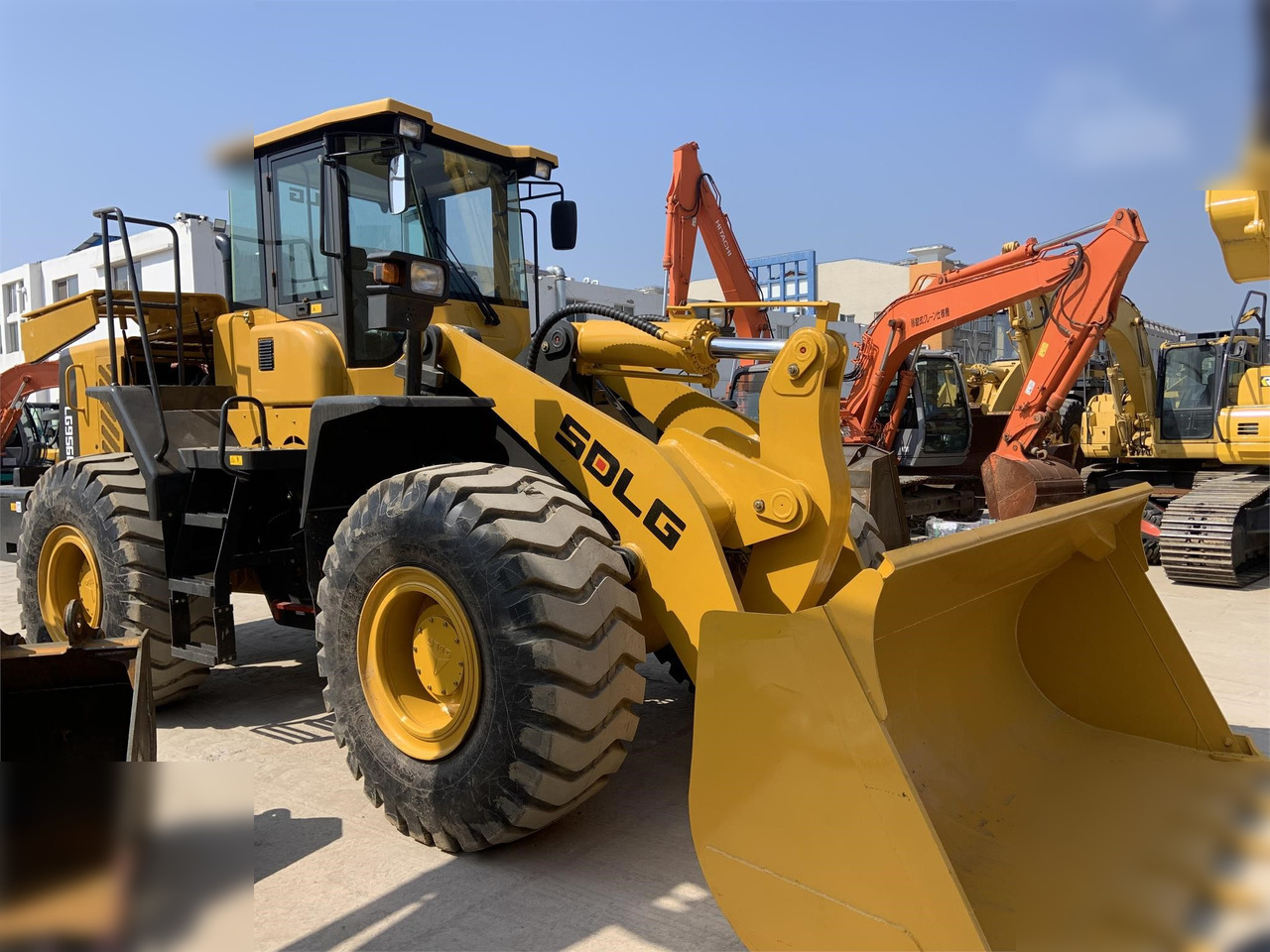 SDLG LG956L - Wheel loader: picture 3 SDLG LG956L - Wheel loader: picture 3