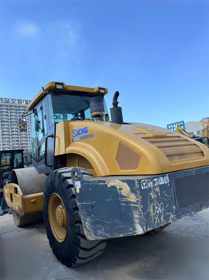 XCMG XS143J - Compactor: picture 2 XCMG XS143J - Compactor: picture 2