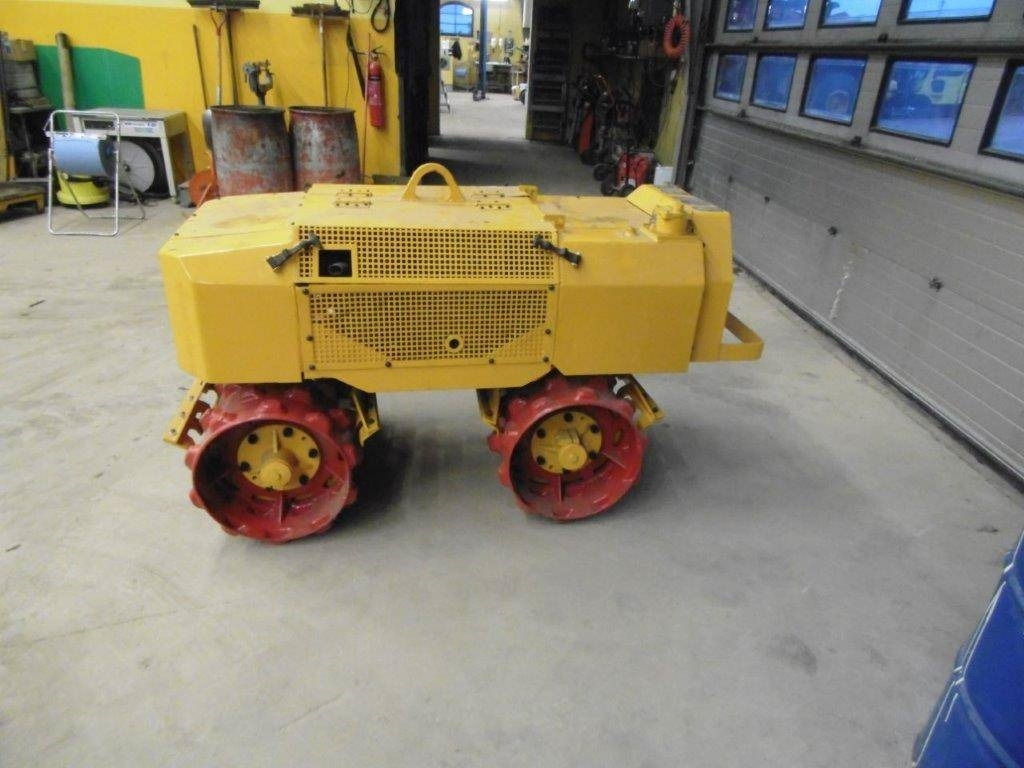Wacker Lerpackningsvält WDH 86/110 1400 kg - Mini roller: picture 1 Wacker Lerpackningsvält WDH 86/110 1400 kg - Mini roller: picture 1