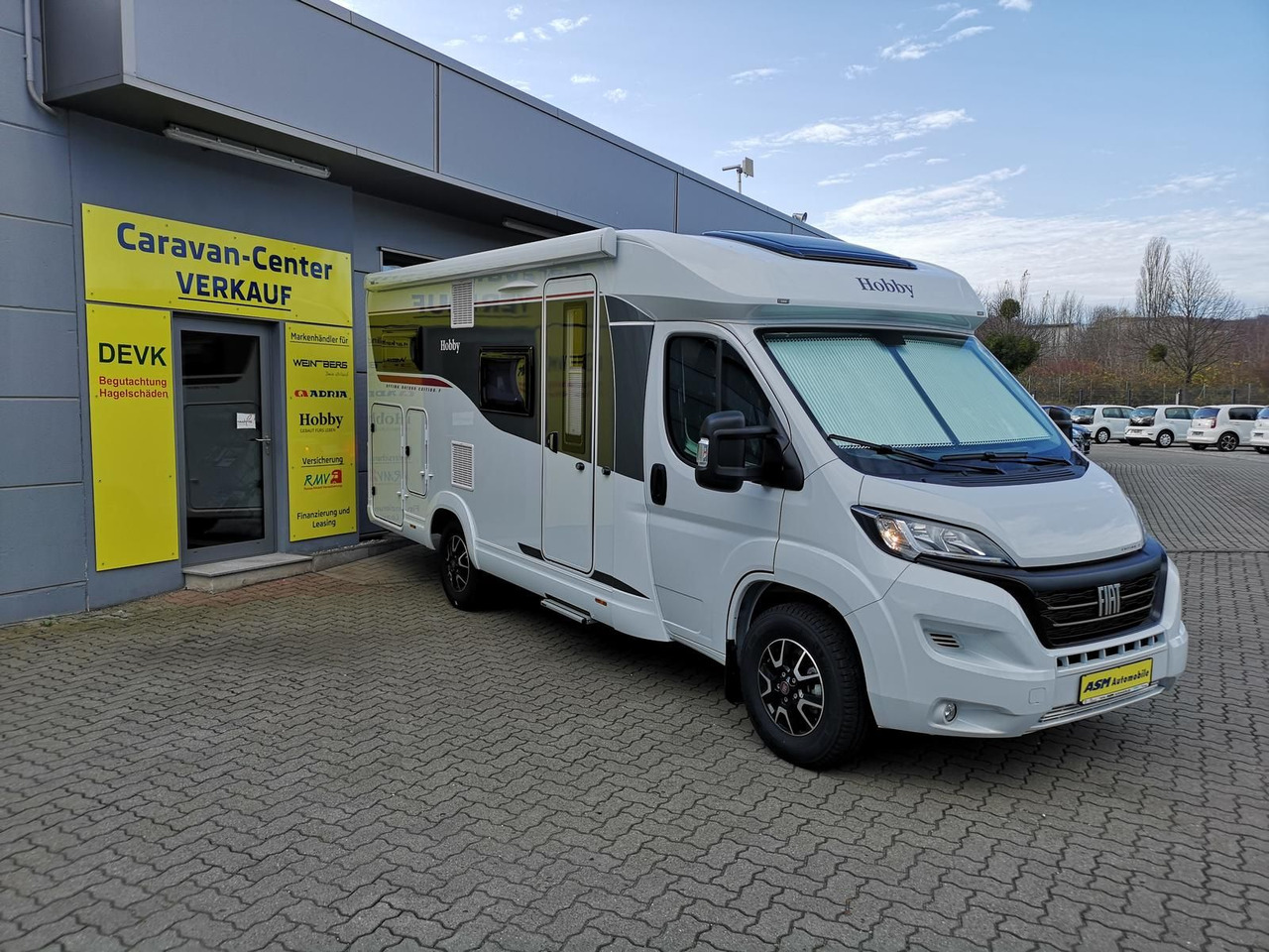 Hobby Optima V65 GE Edition F*AHK*MARKISE*NAVI*SOFORT* - Semi-integrated motorhome: picture 2 Hobby Optima V65 GE Edition F*AHK*MARKISE*NAVI*SOFORT* - Semi-integrated motorhome: picture 2