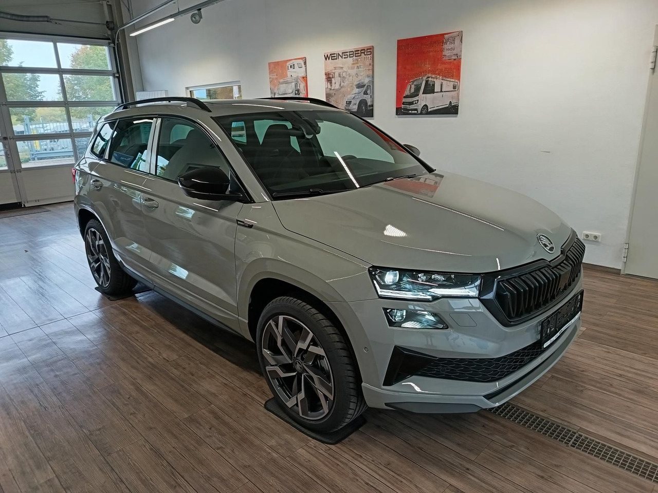 Skoda Karoq Sportline 2,0 TDI DSG 4x4*AHK*PSD*STD.HZG* - SUV: picture 3 Skoda Karoq Sportline 2,0 TDI DSG 4x4*AHK*PSD*STD.HZG* - SUV: picture 3
