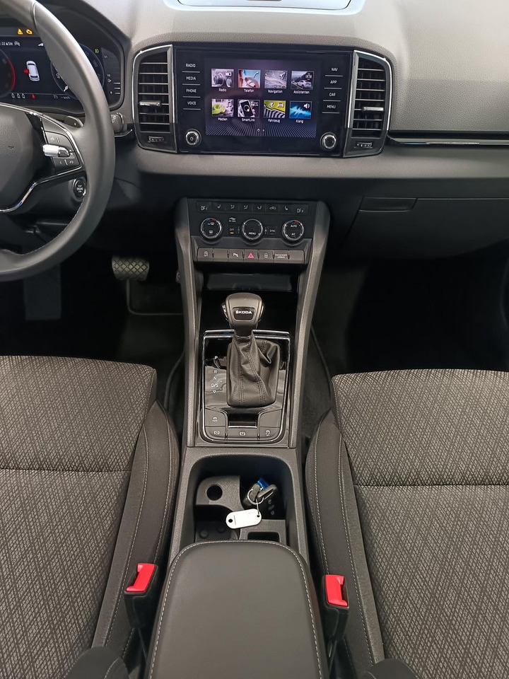 SUV Skoda Karoq Style 1,5TSI DSG*AHK-VORBER*NAVI*LED*R-KAM: picture 9