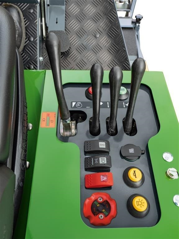 Amazone Profihopper 4WDi 1250 Smartline - Garden mower: picture 2 Amazone Profihopper 4WDi 1250 Smartline - Garden mower: picture 2
