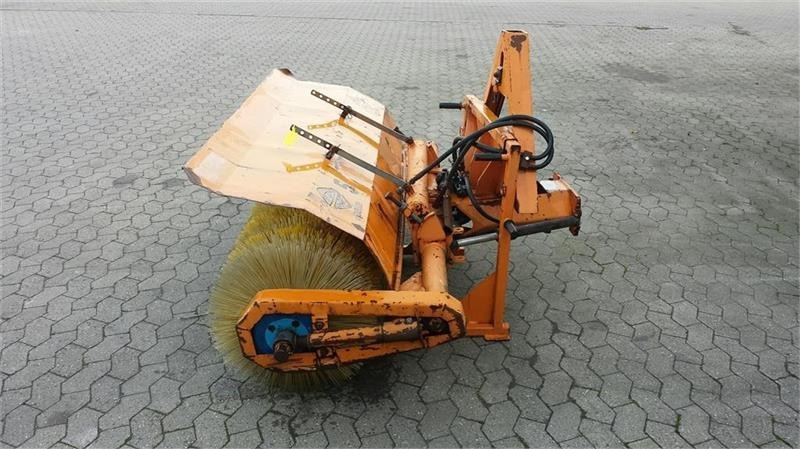 Epoke FS 3 17 - Broom: picture 3 Epoke FS 3 17 - Broom: picture 3