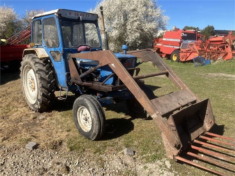 Ford 4000 Med frontlæsser - Farm tractor: picture 2 Ford 4000 Med frontlæsser - Farm tractor: picture 2