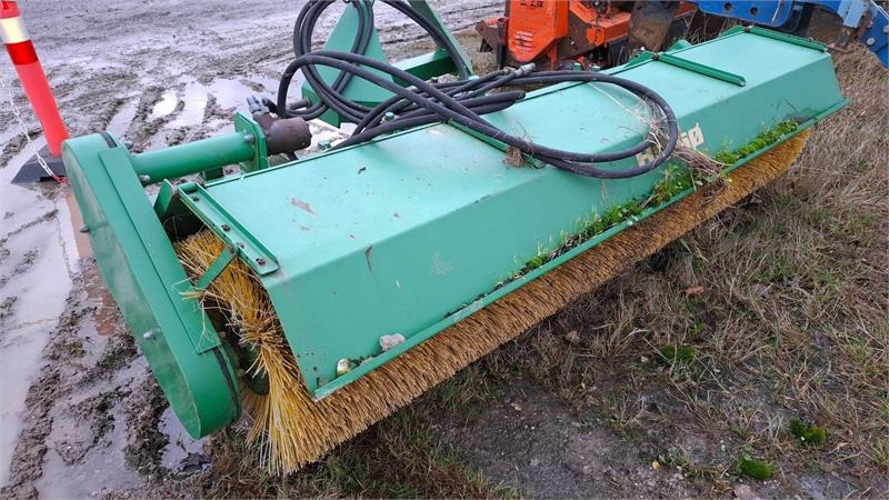 Holsø 2.5 Mtr. Fejemaskine - Broom for Agricultural machinery: picture 4 Holsø 2.5 Mtr. Fejemaskine - Broom for Agricultural machinery: picture 4