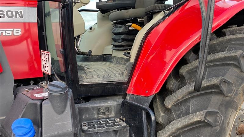 Massey Ferguson 7718S Dyna 6 Efficient inkl. FL4327 Frontlæsser - Farm tractor: picture 3 Massey Ferguson 7718S Dyna 6 Efficient inkl. FL4327 Frontlæsser - Farm tractor: picture 3