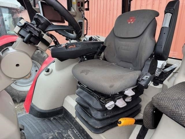Massey Ferguson 7718S Dyna 6 Efficient inkl. FL4327 Frontlæsser - Farm tractor: picture 4 Massey Ferguson 7718S Dyna 6 Efficient inkl. FL4327 Frontlæsser - Farm tractor: picture 4