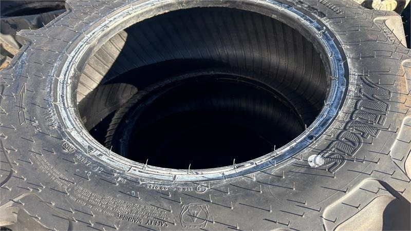 Mitas 420/70-24  - Tire for Municipal/ Special vehicle: picture 2 Mitas 420/70-24  - Tire for Municipal/ Special vehicle: picture 2