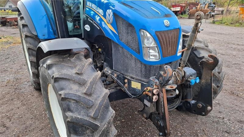 New Holland T5.115 EC - Farm tractor: picture 4 New Holland T5.115 EC - Farm tractor: picture 4