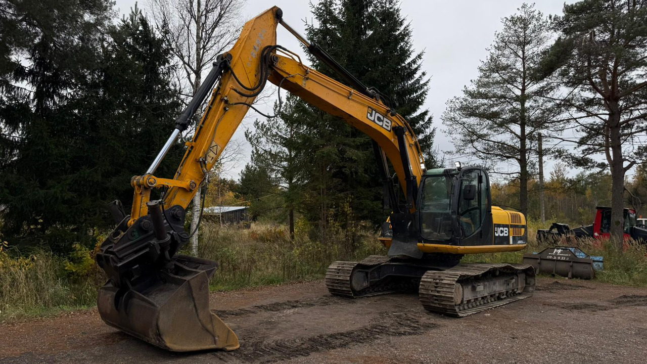JCB JS210LC - Crawler excavator: picture 1 JCB JS210LC - Crawler excavator: picture 1