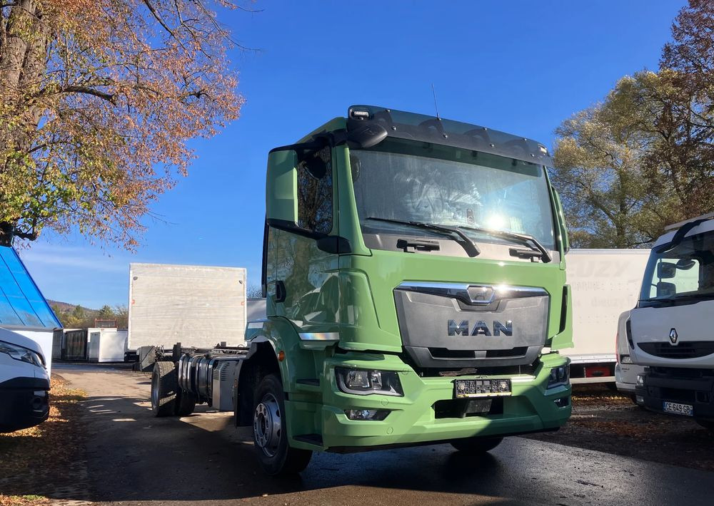 MAN MAN TGM 12.290 euro 6 ramo do zabudowy - Cab chassis truck: picture 2 MAN MAN TGM 12.290 euro 6 ramo do zabudowy - Cab chassis truck: picture 2