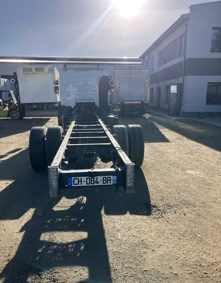 Renault RENAULT Premium 280 ramo do zabudowy - Cab chassis truck: picture 4 Renault RENAULT Premium 280 ramo do zabudowy - Cab chassis truck: picture 4