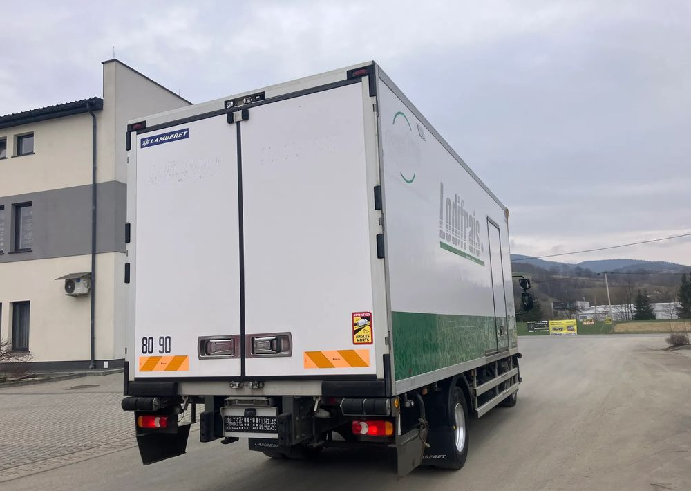 Renault Renault Gama D 250 chłodnia izoterma 16 PALET - Refrigerator truck: picture 3 Renault Renault Gama D 250 chłodnia izoterma 16 PALET - Refrigerator truck: picture 3