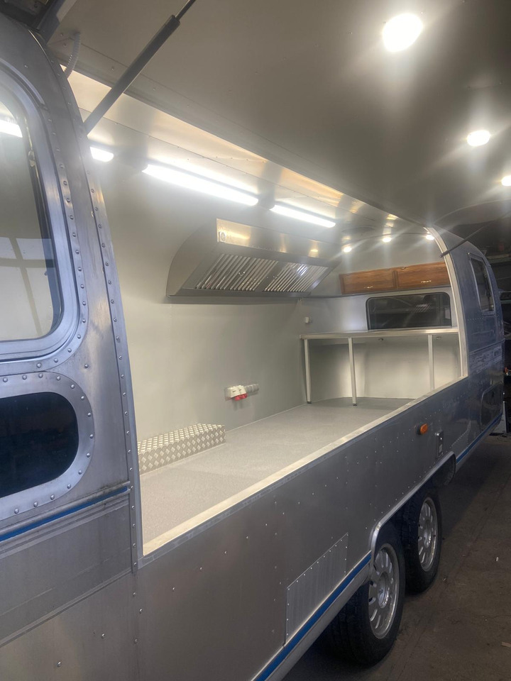 1992 Airstream Classic 1992 Airstream Classic – Fully Rebuilt Vintage Travel Trailer leasing 1992 Airstream Classic 1992 Airstream Classic – Fully Rebuilt Vintage Travel Trailer: picture 28