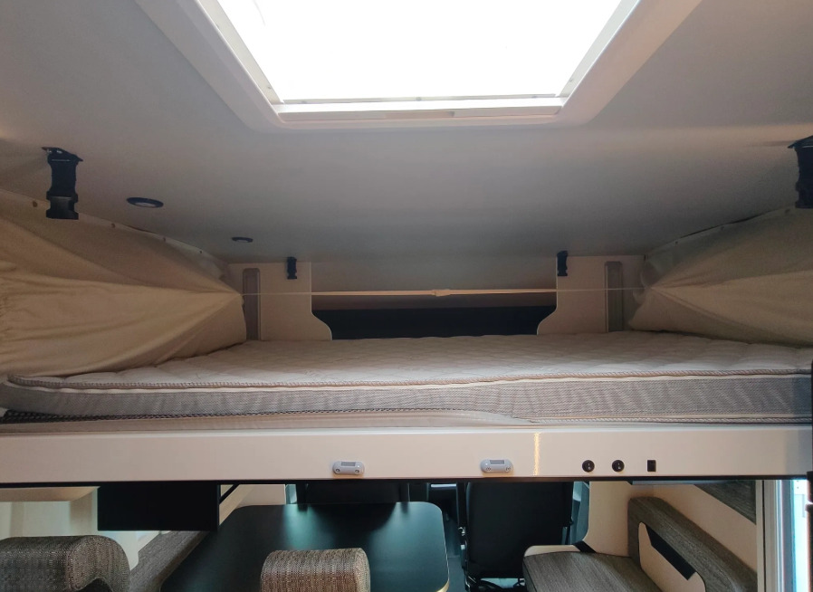 RIMOR Rimor KILIG 95 Plus NEW Retrofitted 5 Passenger Winter Camera Navigation leasing RIMOR Rimor KILIG 95 Plus NEW Retrofitted 5 Passenger Winter Camera Navigation: picture 25