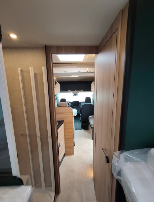 RIMOR Rimor KILIG 95 Plus NEW Retrofitted 5 Passenger Winter Camera Navigation leasing RIMOR Rimor KILIG 95 Plus NEW Retrofitted 5 Passenger Winter Camera Navigation: picture 22