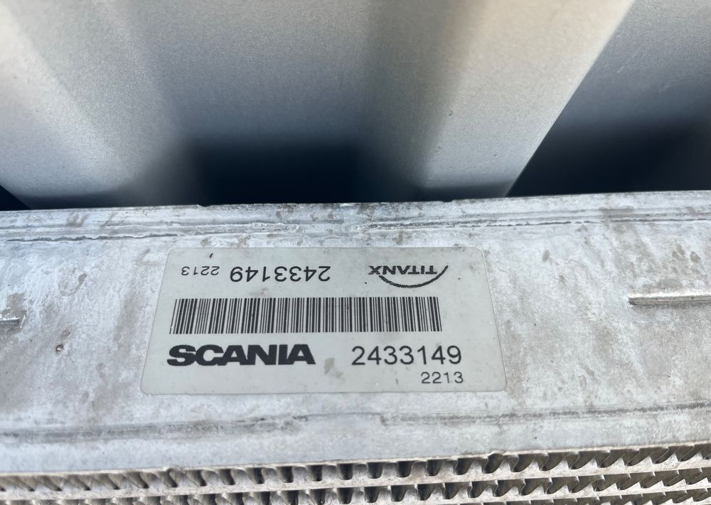 Intercooler Scania R NGR chłodnica powietrza 2433149 - Cooling system for Truck: picture 3 Intercooler Scania R NGR chłodnica powietrza 2433149 - Cooling system for Truck: picture 3