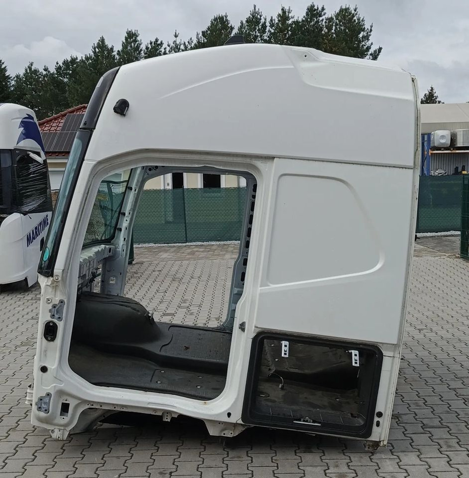 KABINA VOLVO FH4 - Body and exterior: picture 3 KABINA VOLVO FH4 - Body and exterior: picture 3